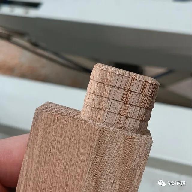 數(shù)控開(kāi)榫機(jī)
